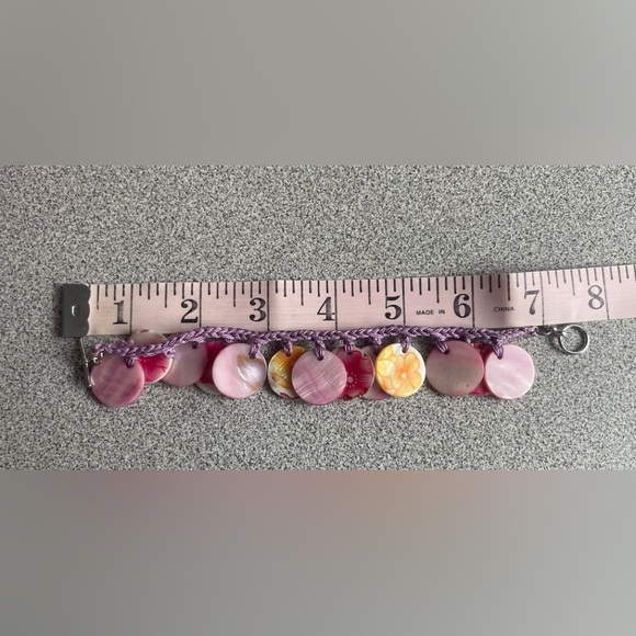 Purple & Pink Shell Crochet Bracelet - Picture 5 of 6
